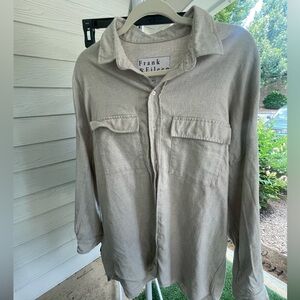 Frank & Eileen Linen Button Down